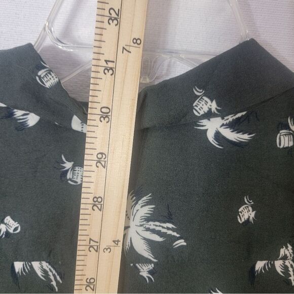 Vintage - UnTied A Break from Tradition Hawaiian M collared button down shirt - Picture 9 of 11